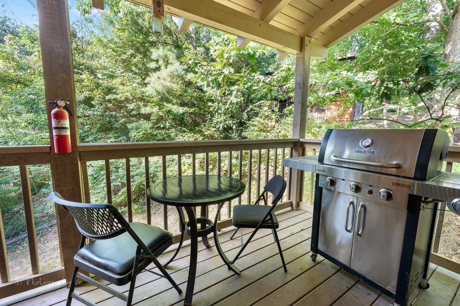 Karen'S Cabin Cabin Pigeon Forge Exterior photo