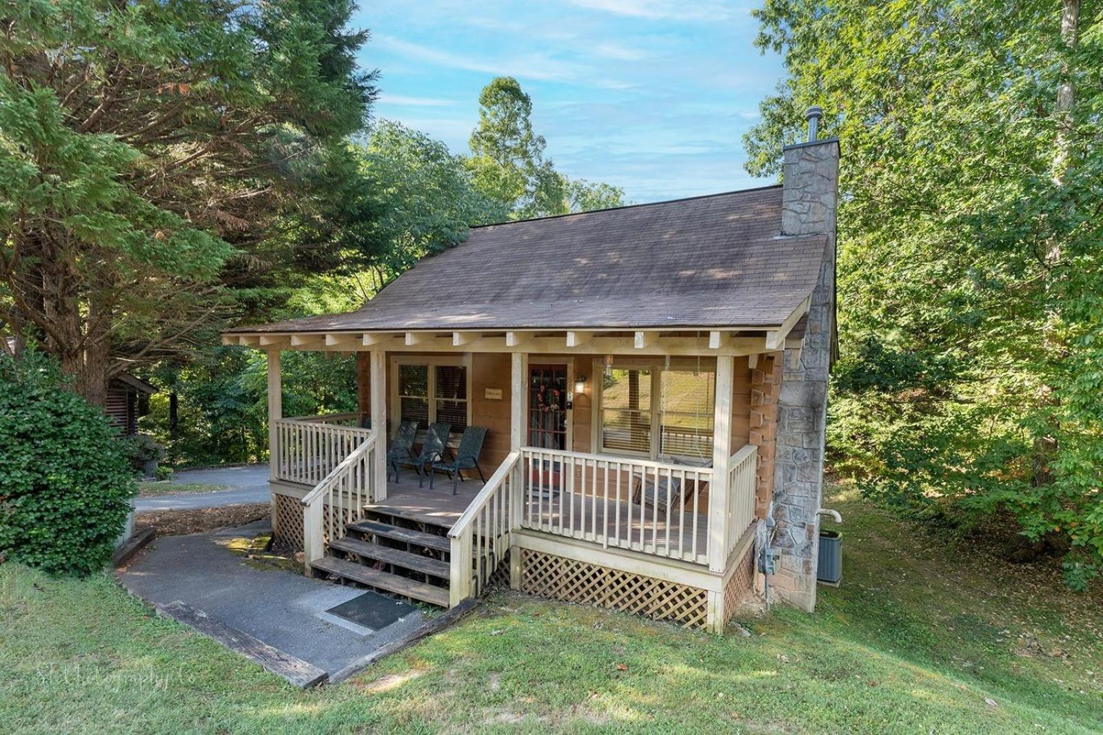 Karen'S Cabin Cabin Pigeon Forge Exterior photo